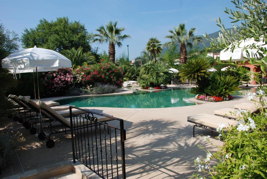Villa Domaine De Respelido Carros